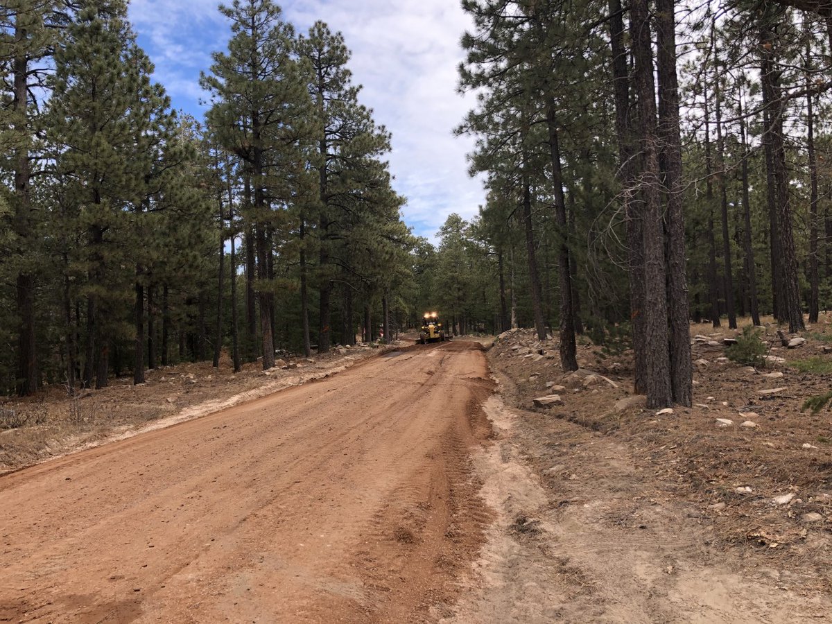 desertmtncorp's tweet photo. Mixing in our custom blended road stabilization products on National Forest Service roads to ensure Northern Arizona residents and visitors a smoother trip. #roadstabilization #dustcontrol #soilstabilization #forestservice #Arizona https://t.co/1oIrdTUF8W https://t.co/mB0o1mabzV