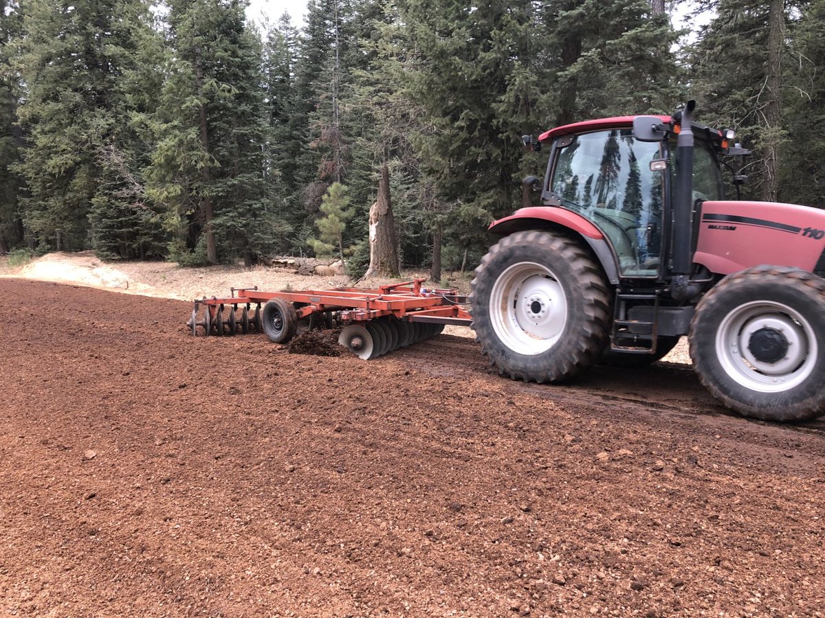 desertmtncorp's tweet photo. Mixing in our custom blended road stabilization products on National Forest Service roads to ensure Northern Arizona residents and visitors a smoother trip. #roadstabilization #dustcontrol #soilstabilization #forestservice #Arizona https://t.co/1oIrdTUF8W https://t.co/mB0o1mabzV