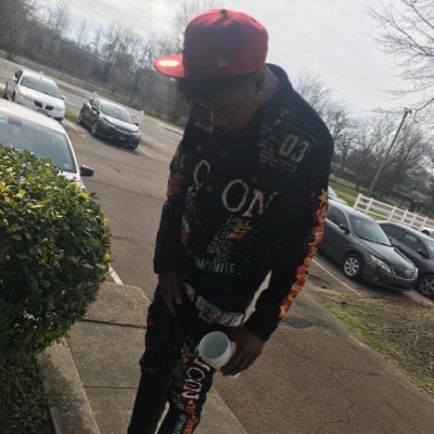 tray_ford30's tweet photo. #NewProfilePic https://t.co/oBO59IEwMf