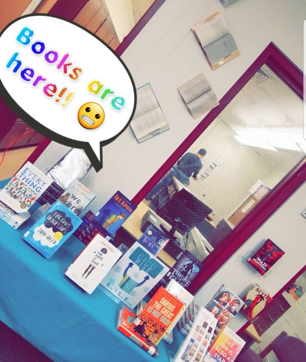 HDHSLibrary's tweet photo. 🚨🚨HdG is getting excited for Readers Rise!! Stay tuned to hear more about this pretty awesome program. #therewillbeprizes 😉 #ReadersRise #ourhcpslibrary #hdgreads #warriorlibrary https://t.co/Z9WpYvW21J