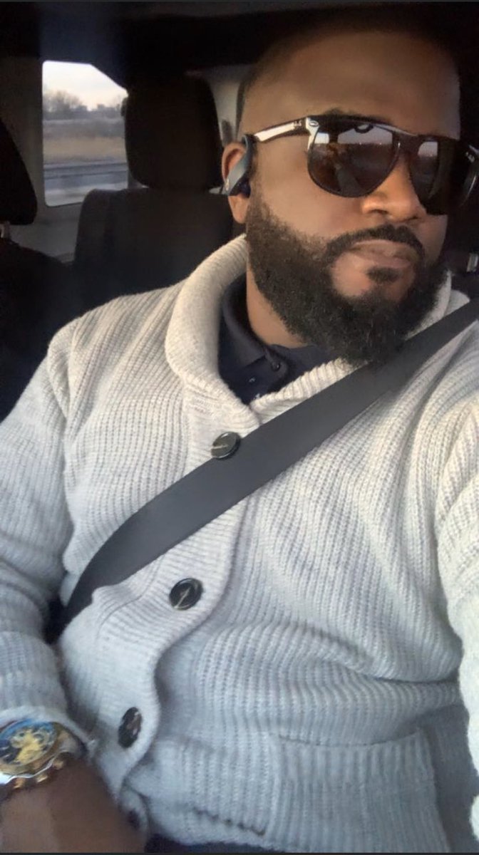MagentaTravSCM's tweet photo. Headed out... Always working... #SamsungLaunchEvent #GalaxyS20 #Samsung #TMobile #MagentaMonsta #Strive4Greatness @Samsung @TMobile https://t.co/WMjD3JUVQk