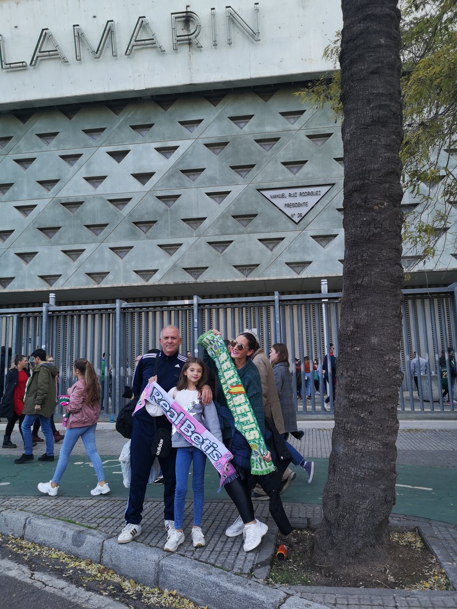 angelatibuca's tweet photo. #SemanaMujerBetica @RealBetis 💚 https://t.co/Zn08LOGe1I
