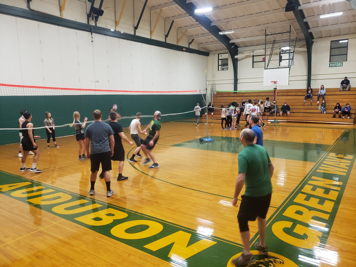 MrsFisher_Sci's tweet photo. Here we go! Student-teacher volleyball tournament @AudubonPS  Goooo teachers! https://t.co/5DKOsI6RUA