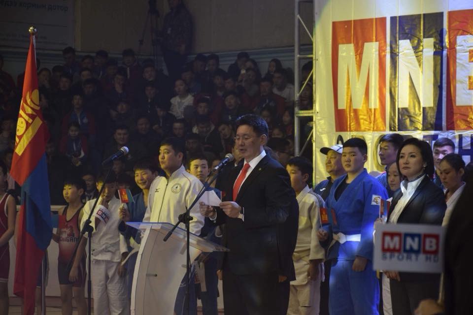 NinjjamtsL's tweet photo. Happy birthday #MNB #MNBSPORT #МҮОНТ https://t.co/FwwvTQUz5a