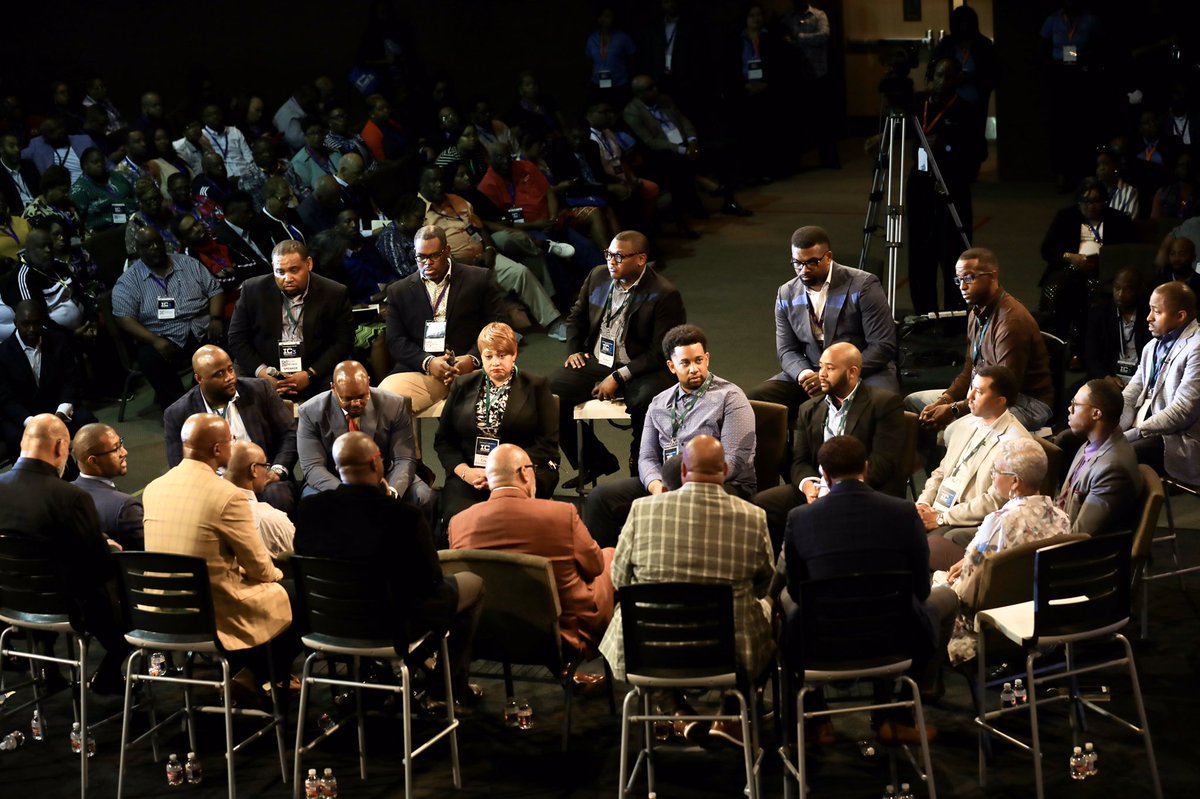 rdwic3's tweet photo. What challenges are young pastors facing today?🤔🤔

https://t.co/GWpJsfb0tR
April 27 RDW Golf Classic ⛳️
April 28-30 Conference
#rdwic3 #IC32020 #GoingBackToFixTheFuture https://t.co/ggfUEy942R