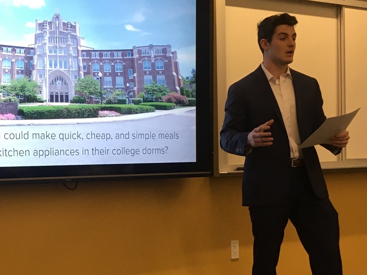 BusinessInnova4's tweet photo. Nice presentation by @providencecol Big East Startup Challenge team! Great discussion with mentor Rebekah and faculty members. We know that you will shine at the #BEstartupchallenge in New York on March 14th! #BEinnovative https://t.co/hd8ZImXvlp
