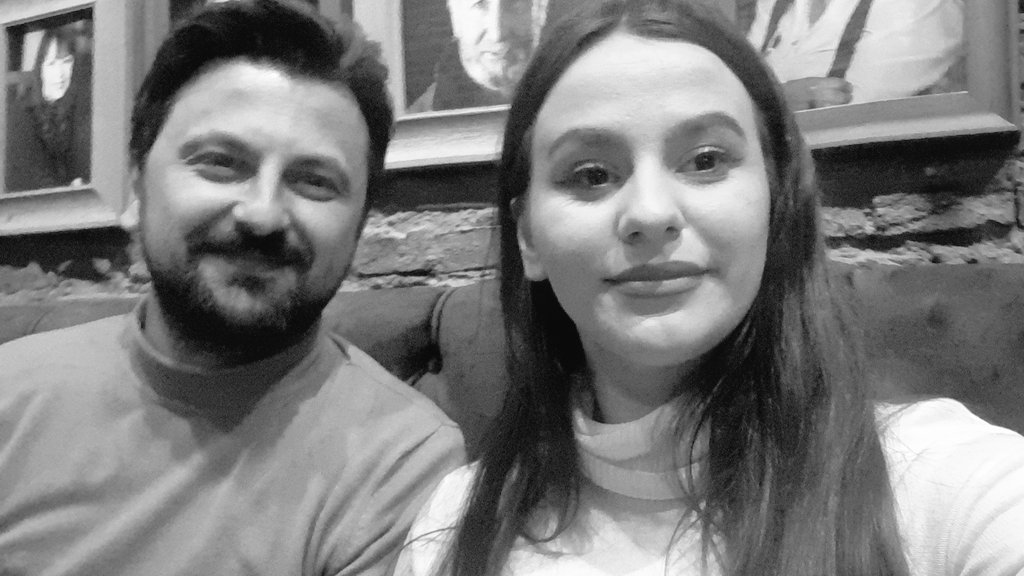 Lutki5's tweet photo. When you accidentally meet your cousin 😂 https://t.co/vVGu6sE7ZB