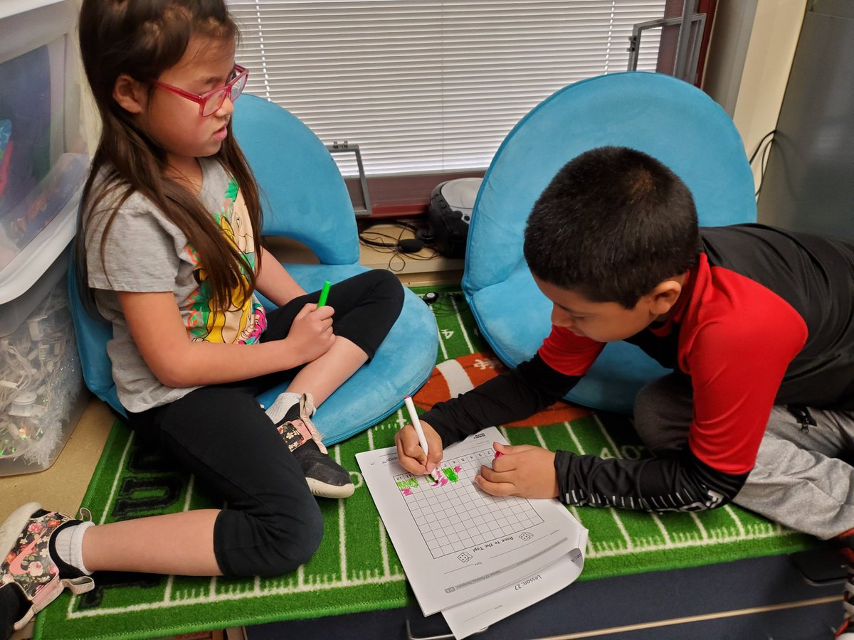 GoldsbyTeam's tweet photo. Roll to the Top is one of our favorite math fluency warmups! #firstgraderocks #Why305 #EngageNewYork https://t.co/rJnInP6kqK