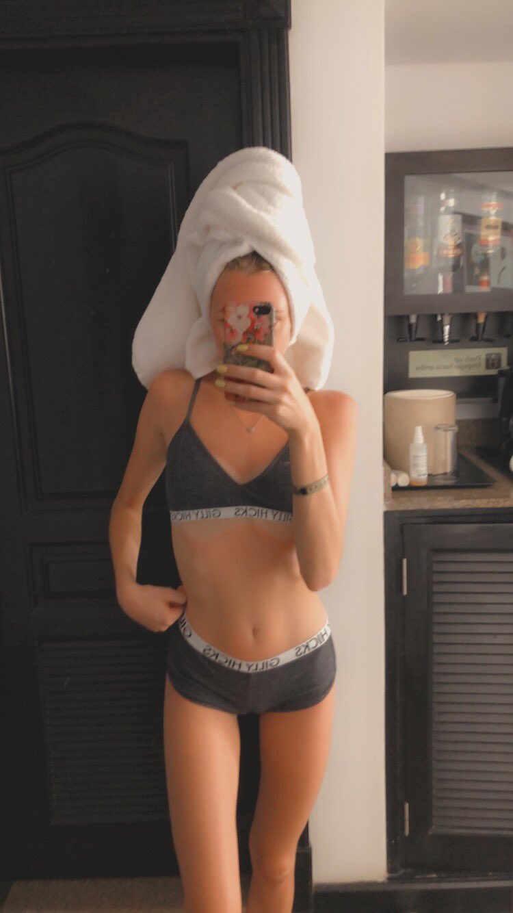 Goddess Kate 🖤 on X: I lost 15 followers between yesterday  today on  onlyfans Guys? Wtf t.coRJfMx0nmyM t.co1DMnOJJ4eW  X