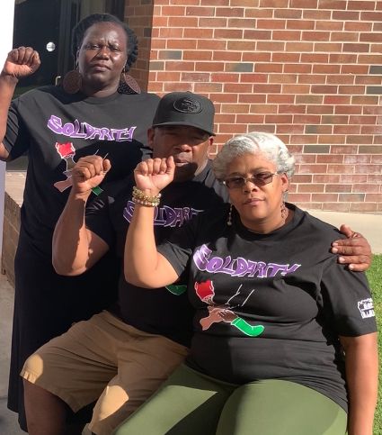 COPE2000's tweet photo. Today Oakland Unified School Board will be voting on the elimination of school police!! We pray for a safe, successful outcome and stand in solidarity with BOP!! #StandWithBOP #EliminateSchoolPoliceBy2020 #NoPoliceInSchoolsby2020 #StandForBlackStudents #StandForBlackSanctuary https://t.co/sRk6o0W5WB