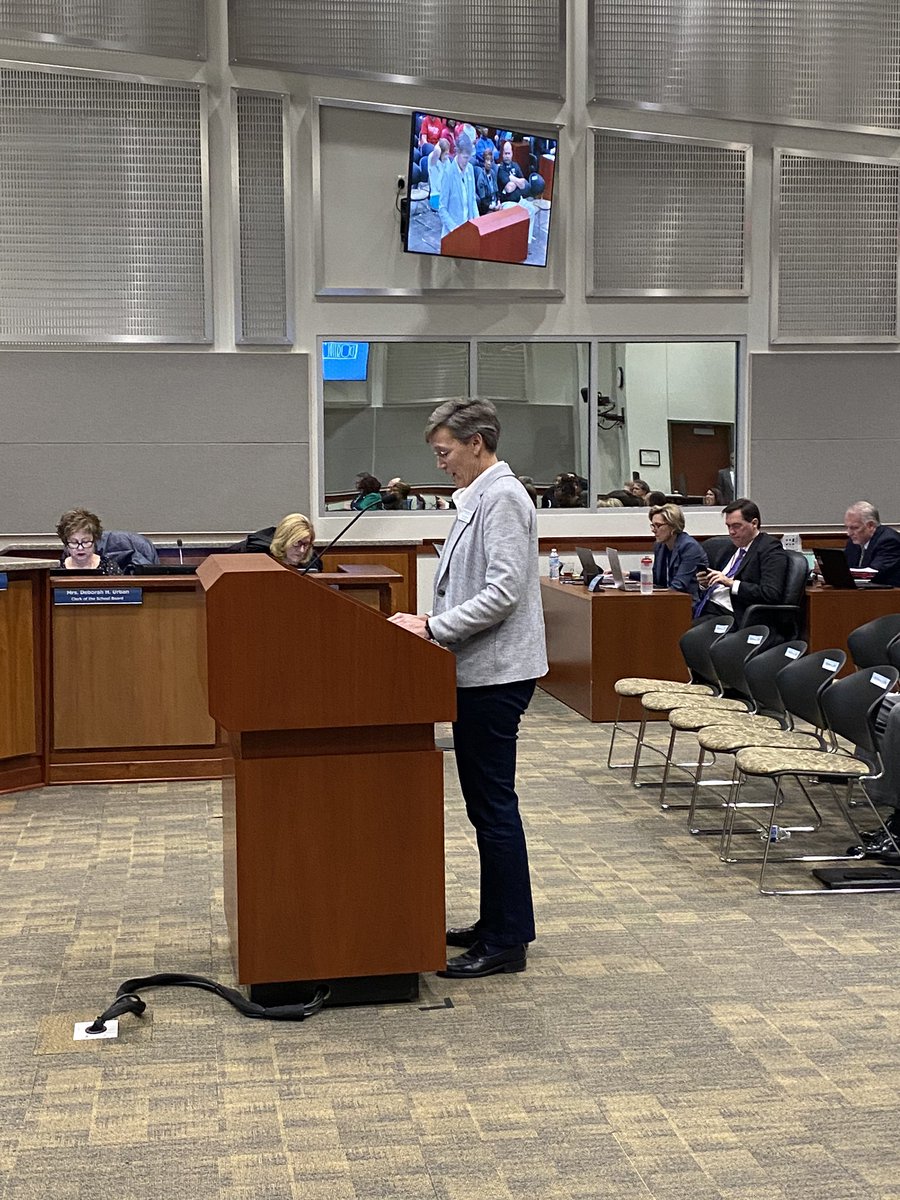 SuperPWCS's tweet photo. We had a great presentation tonight from Tracy Hannigan, deputy director of @pwcgov parks and recreation, about the wonderful partnerships between our parks and our schools. #PositivelyPWCS https://t.co/ZQONzY3gUx