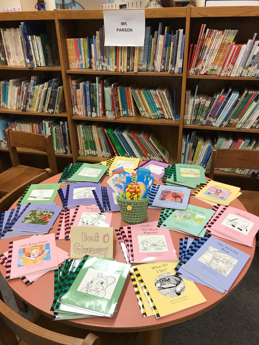 ECNorthSide's tweet photo. We gave books to every child! https://t.co/BuyuvOSKN7