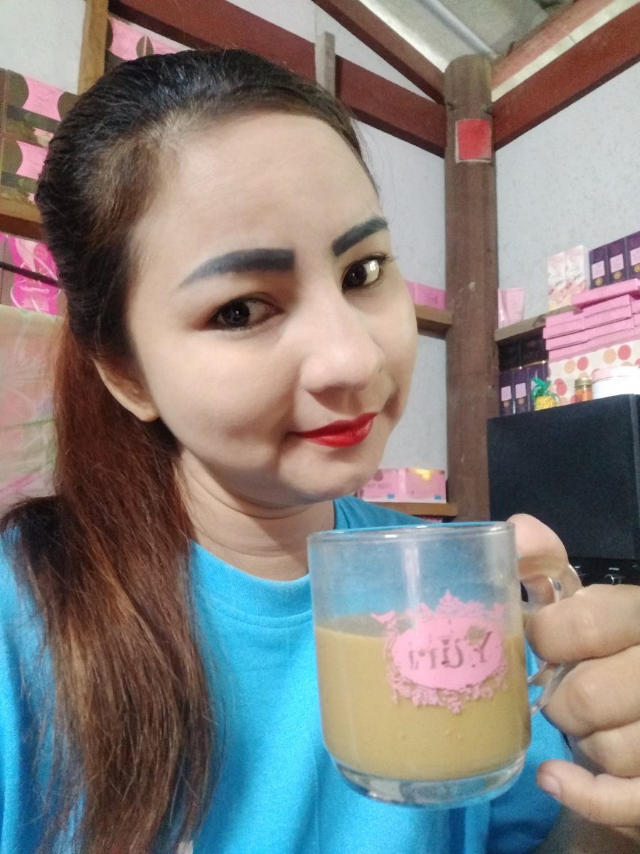 0861705906b's tweet photo. เติมความสดชื่นยามเช้า ☕️

กาแฟเพื่อสุขภาพช่วยดูแลเรื่องน้ำหนัก 
ทานแล้วอิ่มนานไม่หิวบ่อยกินจุกจิก 
ท้องผูกถ่ายยากช่วยได้ดี 
แค่วันละ 1 ซอง 
ก่อนอาหาร 15 นาที 💃
 #กาแฟยูริ 
#กาแฟลดน้ำหนัก https://t.co/B2wGSNSi5b