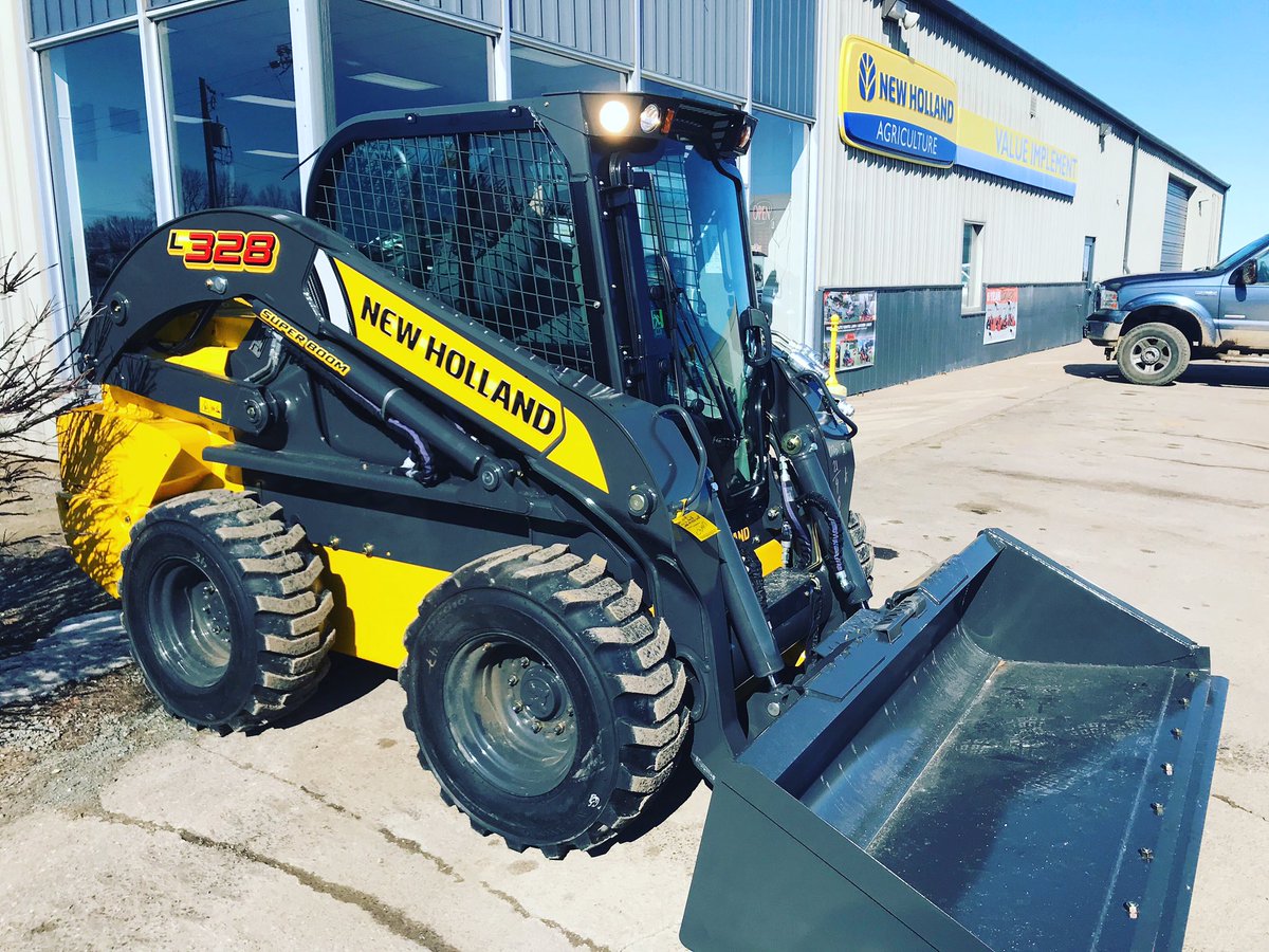 VImplement's tweet photo. @NewHolland’s ongoing commitment to making the most dependable and innovative construction equipment brings you the 300 Series skid steer loaders. We have 300 Series units in stock along with trained sales and service to support your operation! https://t.co/1AItkxQuPF