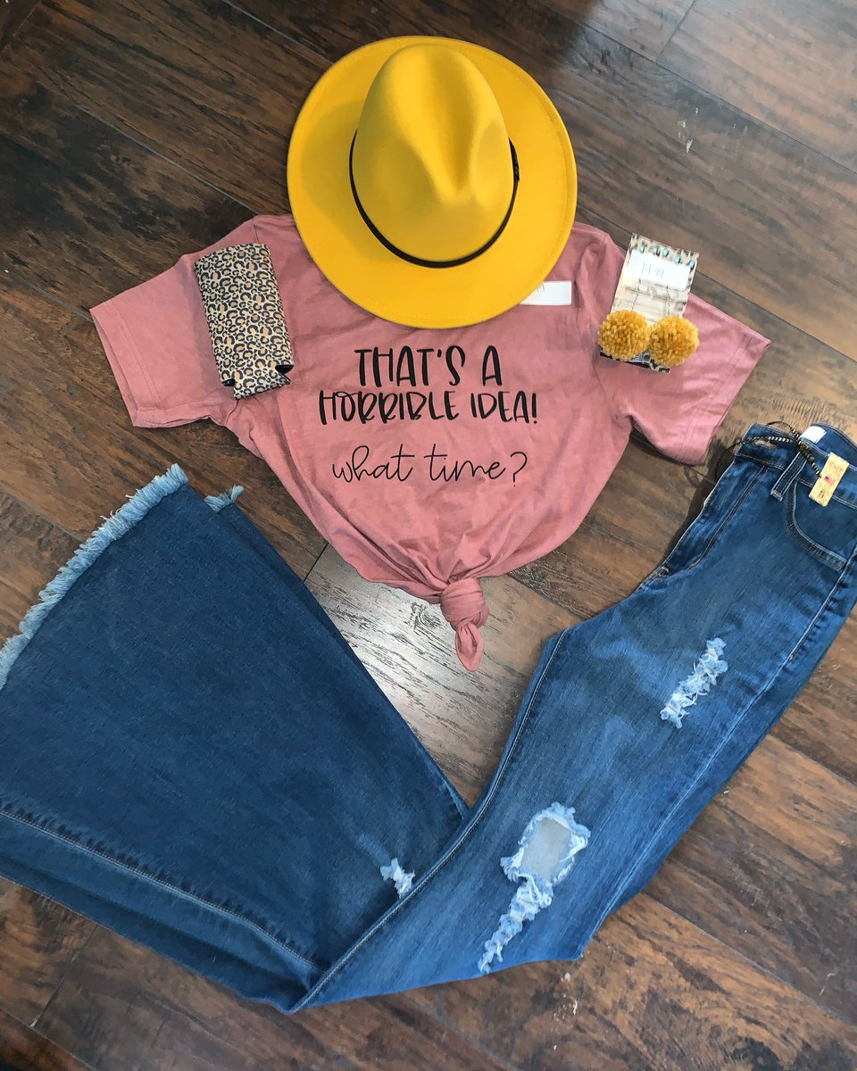 BBluebonnets's tweet photo. ✨GIVEAWAY✨
• You MUST be following us
• You Must retweet this tweet
• Reply &amp; rag 3 friends to get an extra entry!
Winner will get to choose 1 of our tees &amp; 1 Koozie, and will receive some extra surprise goodies 😉
Winner will be picked in 3 weeks!💗 https://t.co/EwLzTfyOGq