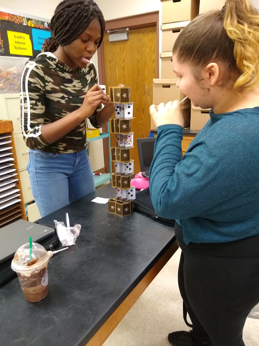 susanmoore077's tweet photo. #wearelombard going for height in seismic safe card castles https://t.co/flKJI6NMhP