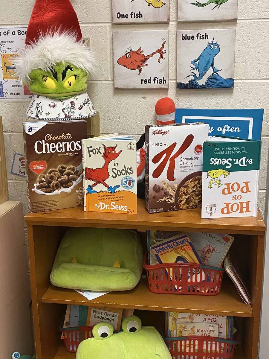 Seusserrific's tweet photo. Wacky Wednesday in First Grade!  Our room was very wacky!!  @Seusserrific @obgSTARS #gatespta #oneCCPS https://t.co/9Kim2LOUlM