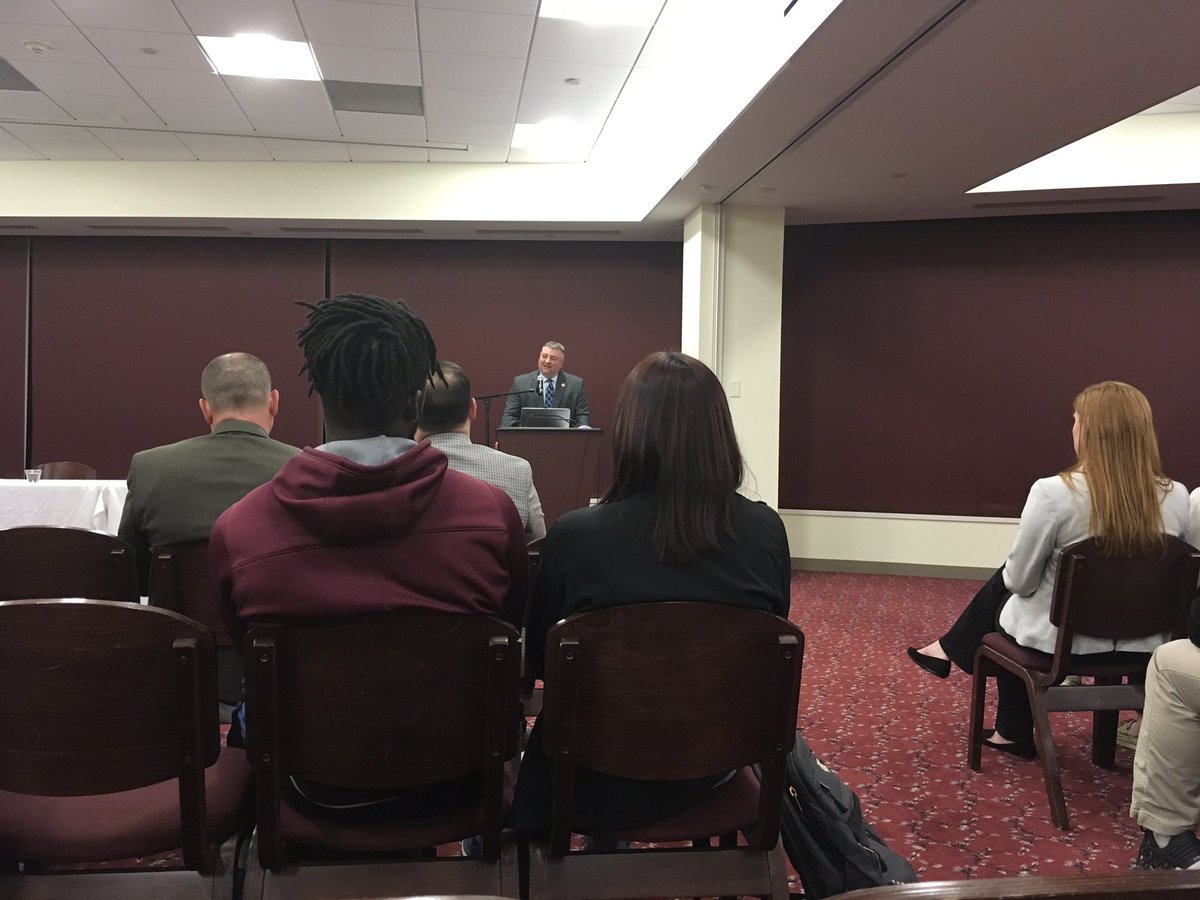 SC_PEHE's tweet photo. How awesome is it to have Dr. Christopher Parker, CEO & President of the NJCAA, on campus?!?! @SpfldCollege #AthleticAdmin https://t.co/10gnIRVC9s