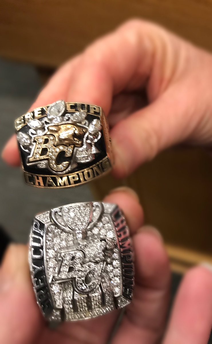 ngpshth's tweet photo. Thanks to the Chamber of Commerce for introducing motivational speaker & 2 time Grey Cup Champion, Angus Reid. Mr. Reid shared with us “What It Really Takes To Make It And Succeed”. Thank you Mr. Reid! #Choices #Character #Commitment #Durable #Dependable #HowGoodDoYouWantToBe https://t.co/2FISJ2vSWQ