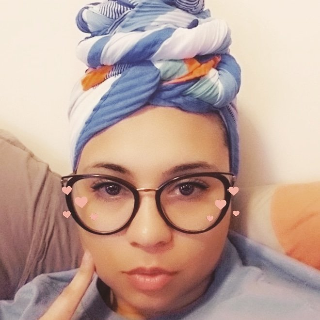 thatchickperie's tweet photo. Bf hates it but I think I'm cute 😘😘 #selfconscience #roastme https://t.co/GqX01T9WL5