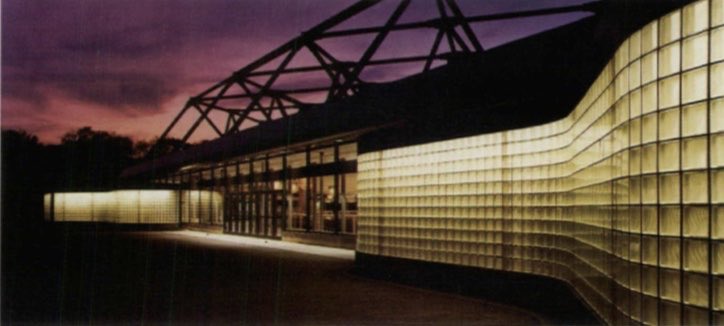 JoshLipnik's tweet photo. Caudill Rowlett Scott, Carver-Hawkeye Arena (1980-83) Iowa City, Iowa

Photos: Balthazar Korab
Via AIA Journal (May 1984) https://t.co/q1kA4d9b9Y