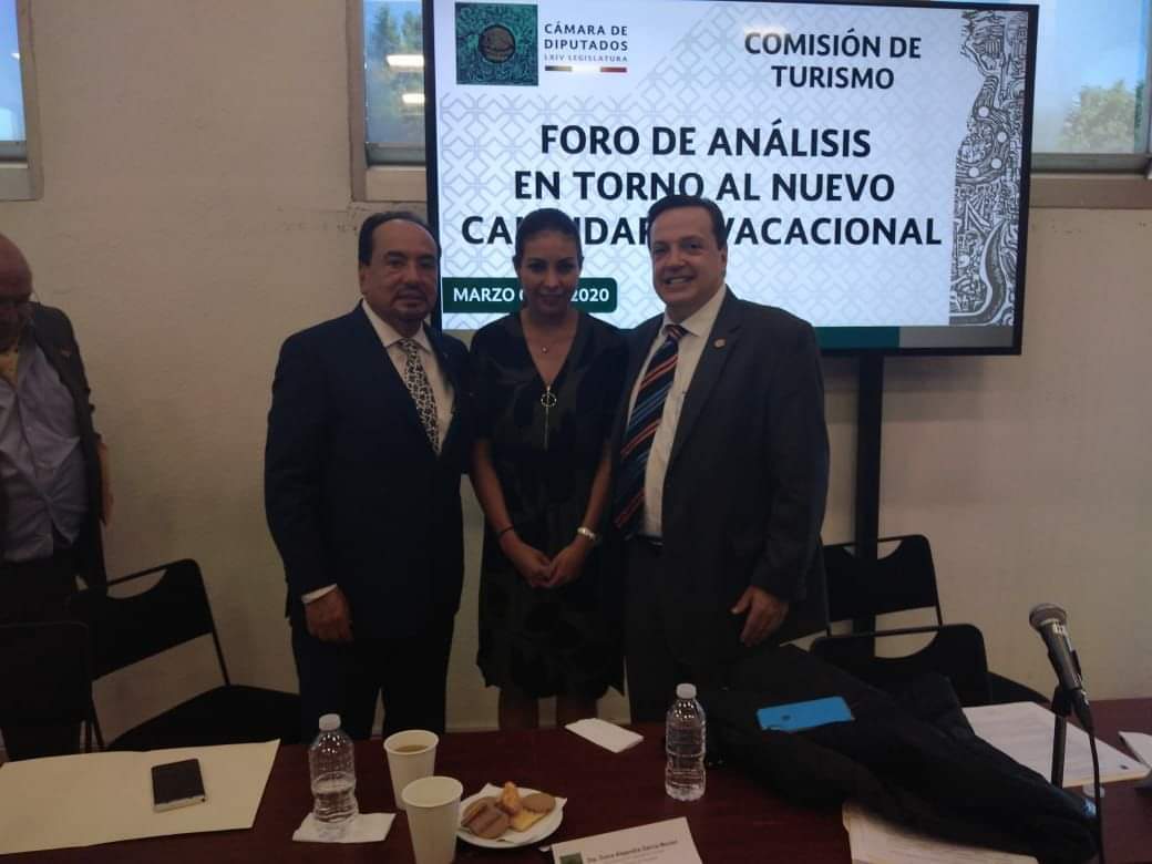 Con la Dip por Oaxaca Alejandra García y el Dip. Luis Alegre Pte de la Comisión de Turismo de la Cámara de Diputados