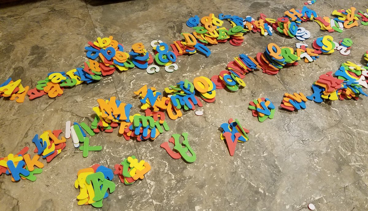 FCPSAulthouse's tweet photo. Getting ready for PreK Learning Parties! #somuchsorting https://t.co/LgNfHNpxnb