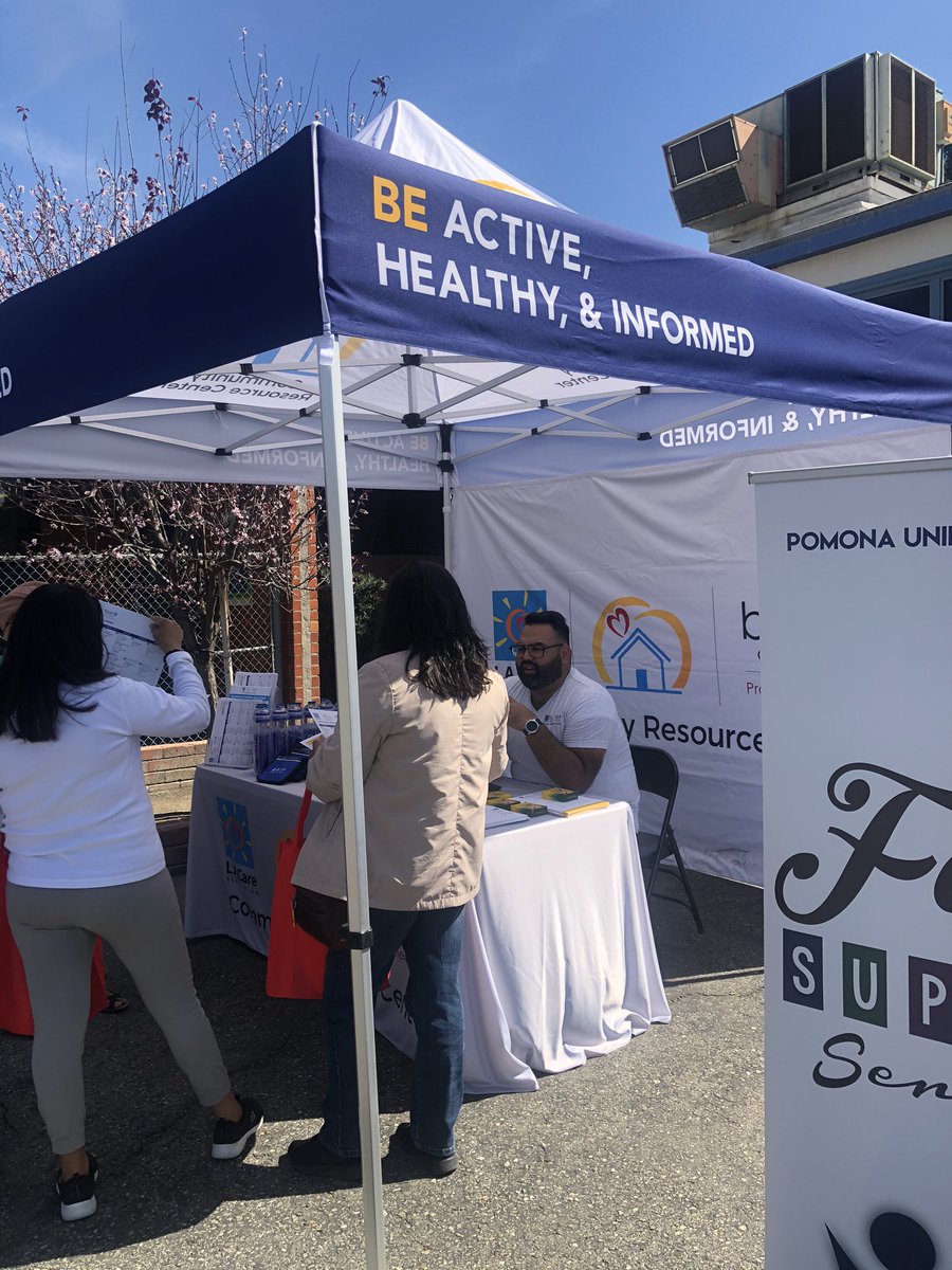 NormaAg19267260's tweet photo. Working in Collaboration with the Community to provide resources for our Alcott Elementary parents!! #AssistanceLeaguePomonaValley #FamilySupportServices #LACARECommunityResourceCenter #ParkTree https://t.co/WpCOeV9IHx