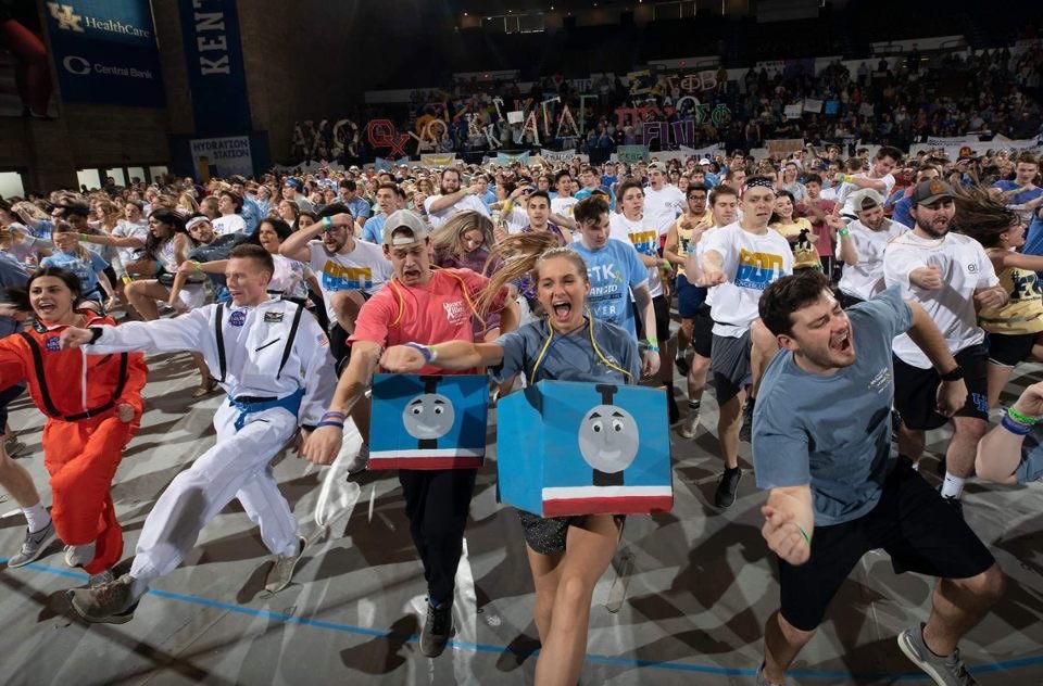 This past weekend we were proud to have 11 dancers in @UKDanceBlue along with 3 brothers serving on Morale Committee! It was an extremely proud moment for our brothers to be a part of breaking $2 million dollars for the kids! Great work to our brothers and everyone else involved.