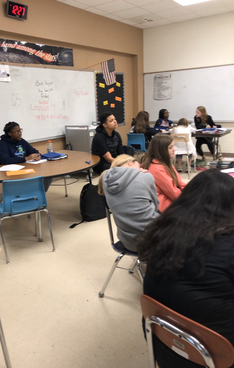 CEJTaylor's tweet photo. 7th Grade ELA STEM students connect with author Peggy Purser Freeman to learn about writing historical fiction. @neprisapp @GreeneCoMiddle @Jgarscie @Garcia1RSH https://t.co/nEWJ0QtUR4