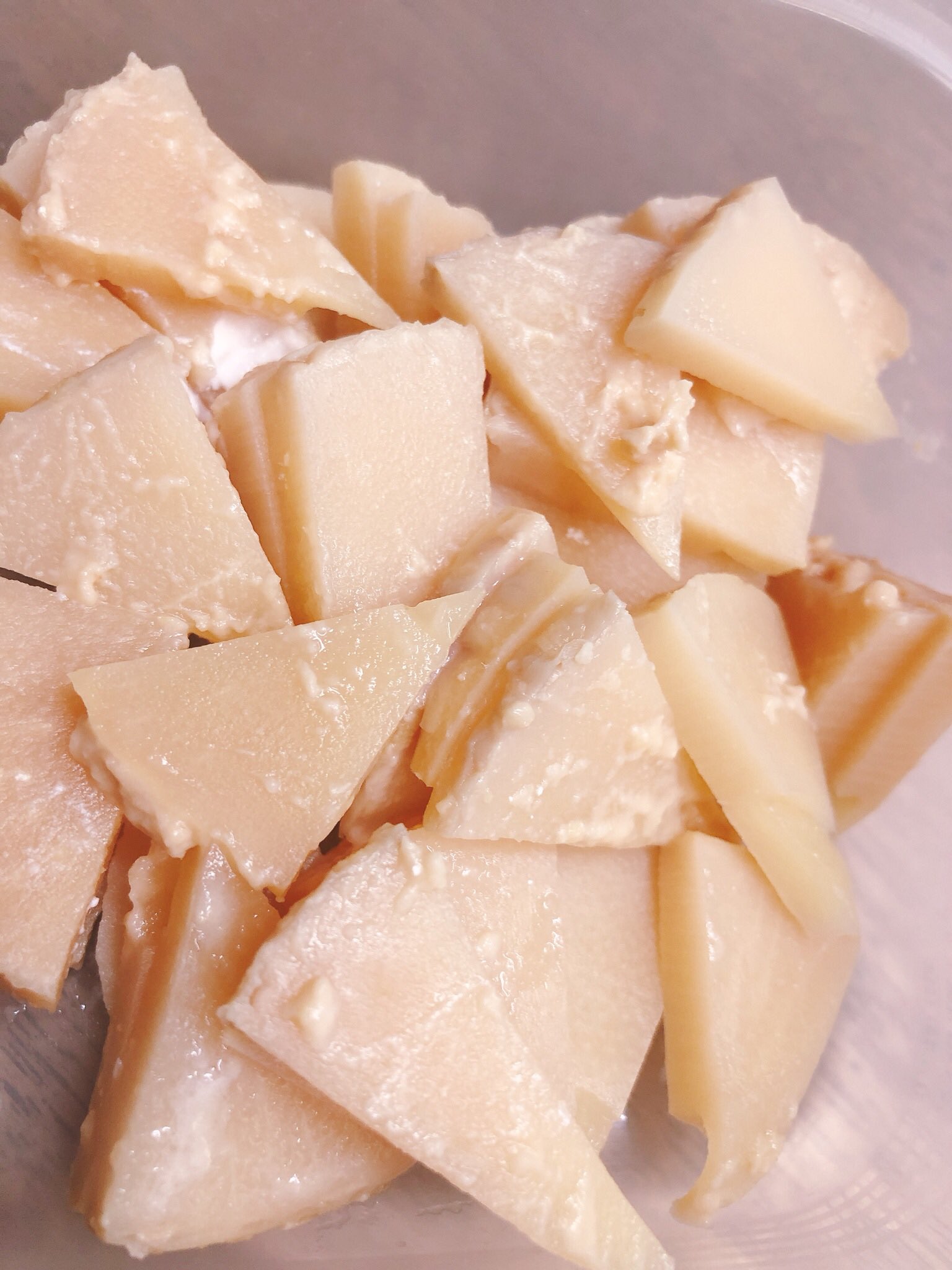 酒井甚四郎商店 春のお楽しみ 期間限定たけのこ奈良漬のご案内です 絵文字は門松ですが 徳島の筍を味噌と酒粕で漬けました まろやかな甘みがとてつもなく美味 御試食もありますのでお気軽にお立ち寄りください 0g入り 0です 浦和 奈良漬 筍