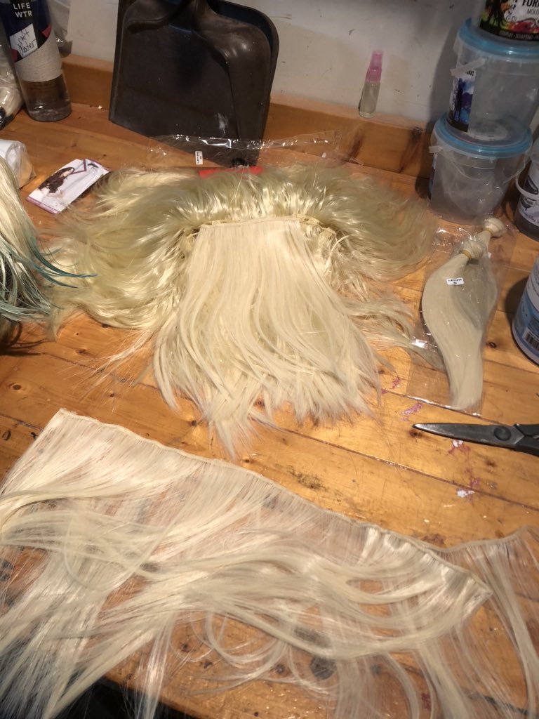 thealphalesbian's tweet photo. Apparently tonight’s work on wig night?
#cosplay #wig #wigwip #wigrepairs #cosplaywip https://t.co/qAnwNUz0Zc