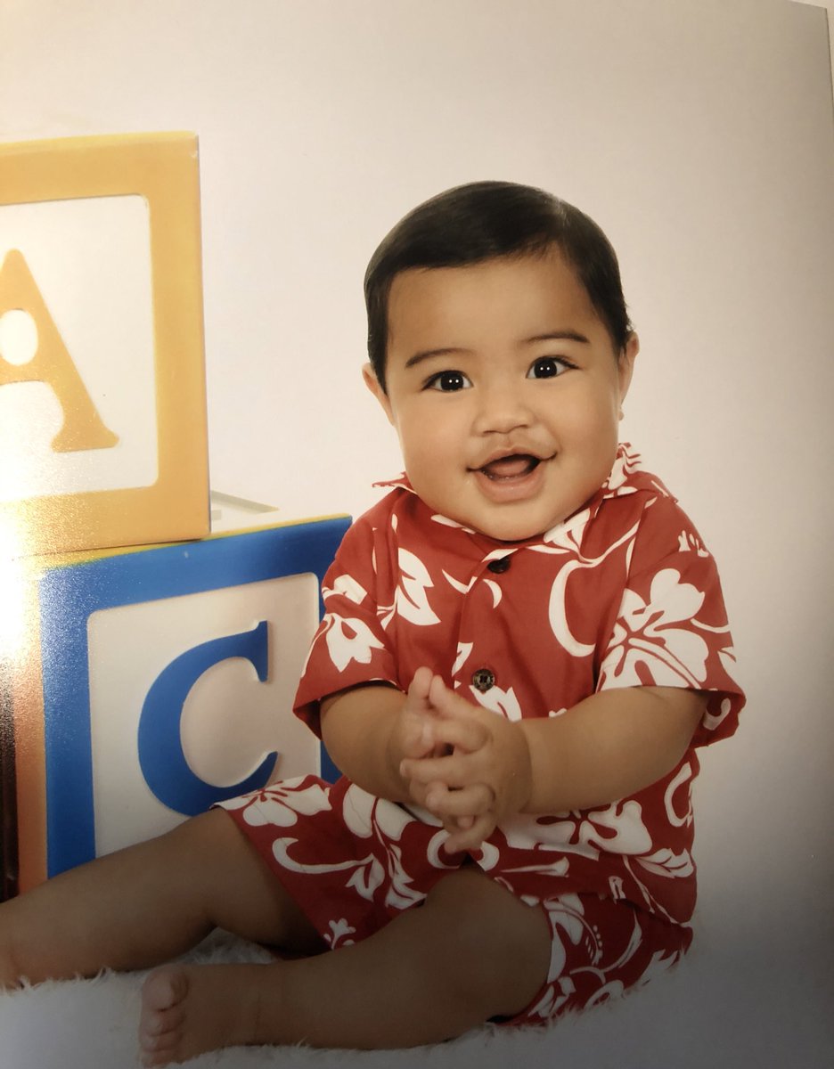 _bossmikaele's tweet photo. First Lil photo shoot came out coo 😂❤️ https://t.co/TCuz1bGY9j