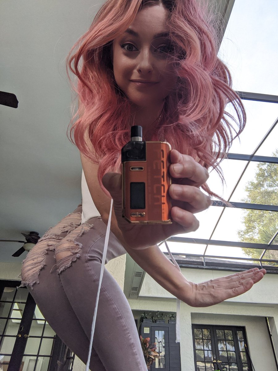 There's a Smok video coming up next and I think my knees make a nice butt.  #vaping #smok