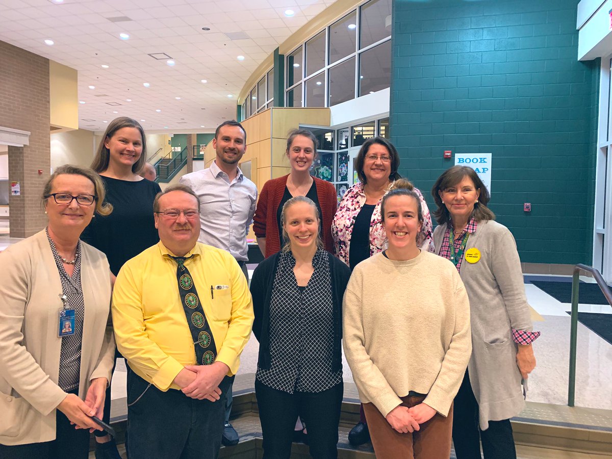 e_pioch's tweet photo. Great night at #TheHill at the World Language Dinner hosted by our World Language department!  Fun and festive community event!  @JPhillips_CHHS @chhslatinclub @cloverhillhs @BettinaStaudt #cloverhill #worldlanguage #oneccps https://t.co/GoOWNV4bAN