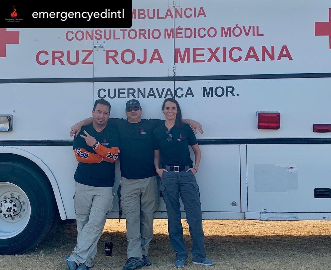 NeyoLM's tweet photo. @emergencyedintl @sarahjswofford @neyolm recordando a nuestros colaboradores de la @cruzrojamorelos Cuernavaca durante nuestras primeras capacitaciones esperamos volverles a ver. #rescate #cruzrojamexicana  #bomberas #paramedicos #mexicocity🇲🇽 #rescatemexico #cruzrojamexicana https://t.co/zMZE5n9R2a
