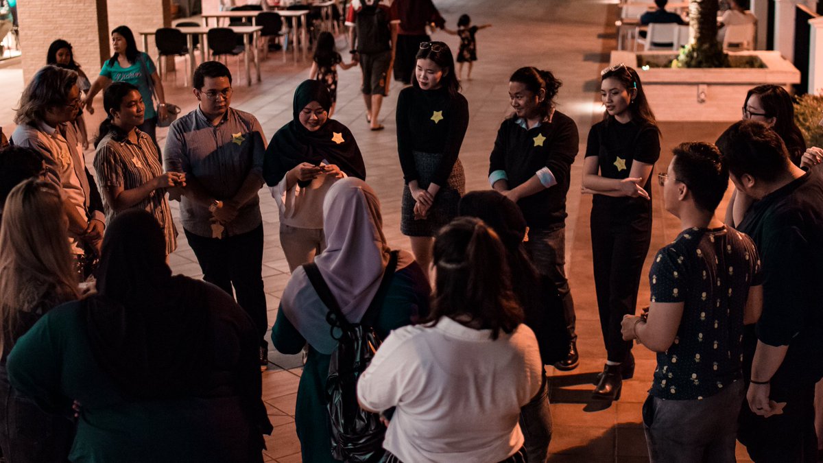 breadbn's tweet photo. A night for the stargazers ✨ #BReadBookClub recap!
We celebrated the leap year with the dreamers! Here, our favourite starry quotes 🌟 Selected by each other, an instant spark when revealed.
That night, we could feel the stardust in each others' wake ♥
#Brunei #BruneiansRead https://t.co/NLU3kl8JVC