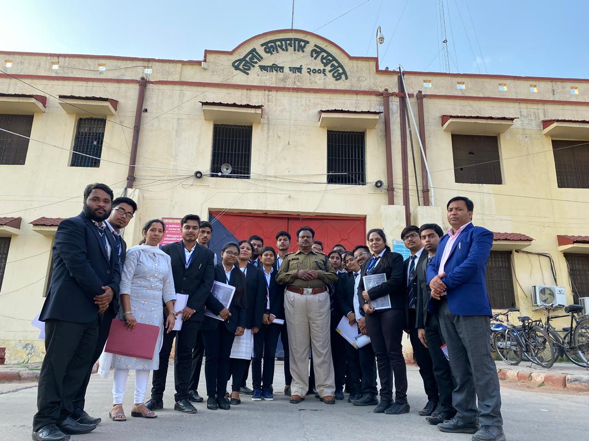 RamaUniversity's tweet photo. Faculty of #JuridicalSciences (#Law) Students in collaboration with #LegalAidClinic of #RamaUniversity Kanpur visited #ModelJail Lucknow, Mohanlalganj, Uttar Pradesh on Tuesday, March 3, 2020 https://t.co/N5vSgGR712