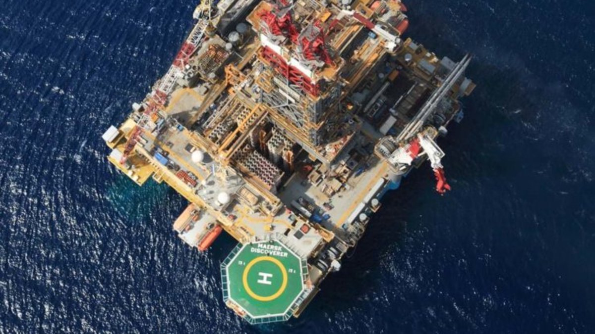 Petropipefze's tweet image. Maersk Drilling secures one-well contract offshore Egypt

#Drillingprojects, #Egyptscontracts, #MaerskDrilling, #OffshoreContract, #OffshoreEgyptprojects,#petropipelda #petropipe #petropipeoilandgas

See More:-bit.ly/2VPyo5d