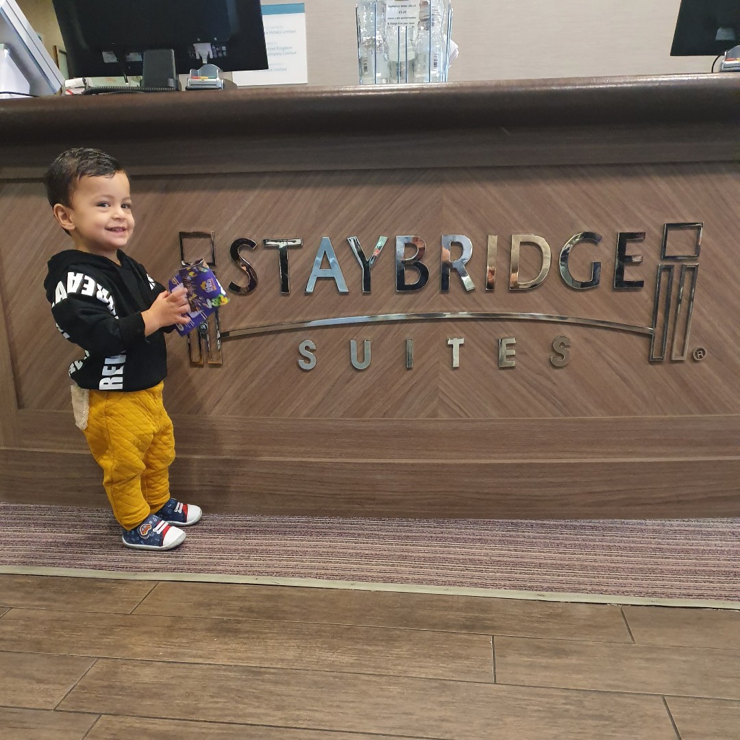 Staybridgebrum's tweet photo. We have the most adorable guests! π
#staybridgesuites #birminghamcitycentre #birmingham #citycentre #citylife #city #fun #leisure #brum #breakfastincluded #apartmenthotel #hotellife #hotel #apartments #aparthotel #ihg #ihghotel #centerallocation #friendly #happy #cute https://t.co/n1Mrdg5PLH