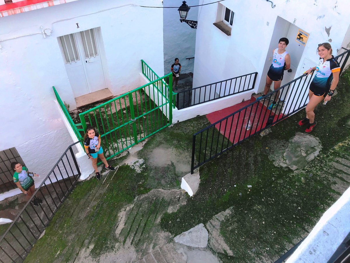 Clubcoma's tweet photo. #MOSC2020 E4 en #Torrox 🌞🏖️, la joya 💎 del #sprintcamp
➕8️⃣0️⃣0️⃣ participantes
trazados de @jamorales82 en
#laberinto de calles irregulares que atesoran rincones espectaculares ¿Serán capaces de mantener la concentración hasta el final?
👀#LiveResults📊
https://t.co/t2423u3Clm https://t.co/gUTOeeQfgA