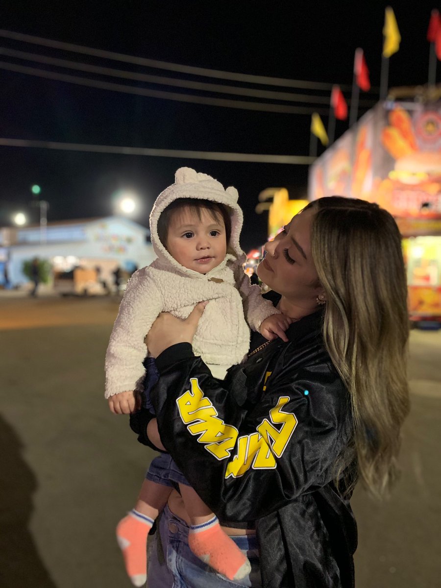 oxmxf_'s tweet photo. I can’t wait to be a mom y’all 🥰❤️ https://t.co/juINtpZQwc