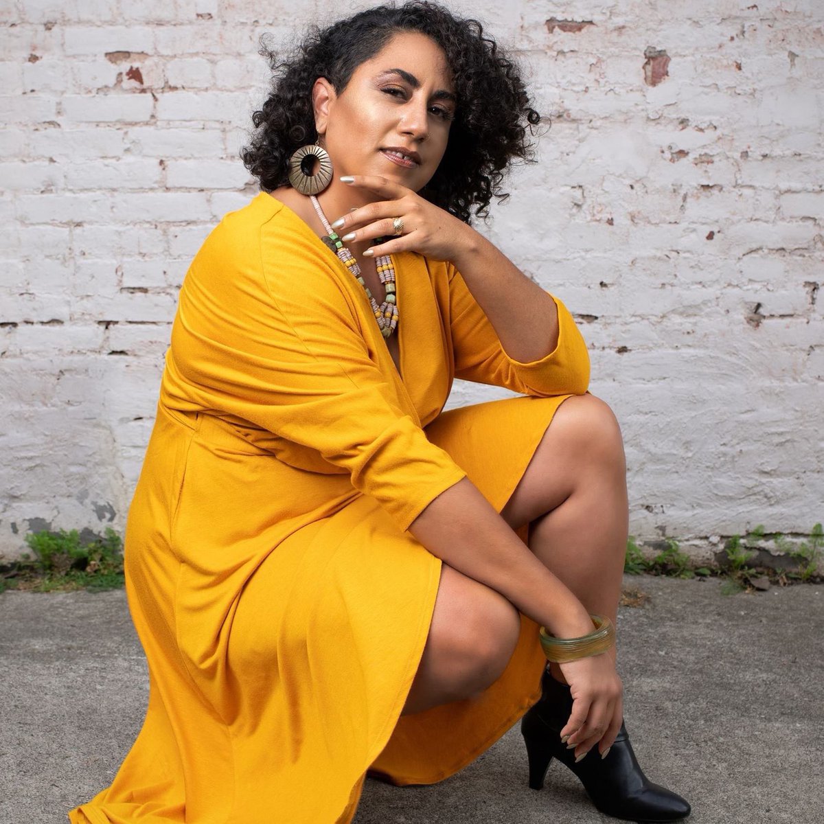 tainaasili's tweet photo. NYC, who’s ready to join me at @GinnysHarlem tomorrow night? The band hits at 8pm! I’ve got a lot of beautiful fire in my belly that is ready to be transformed into music and liberation! https://t.co/HbElIGUzvK