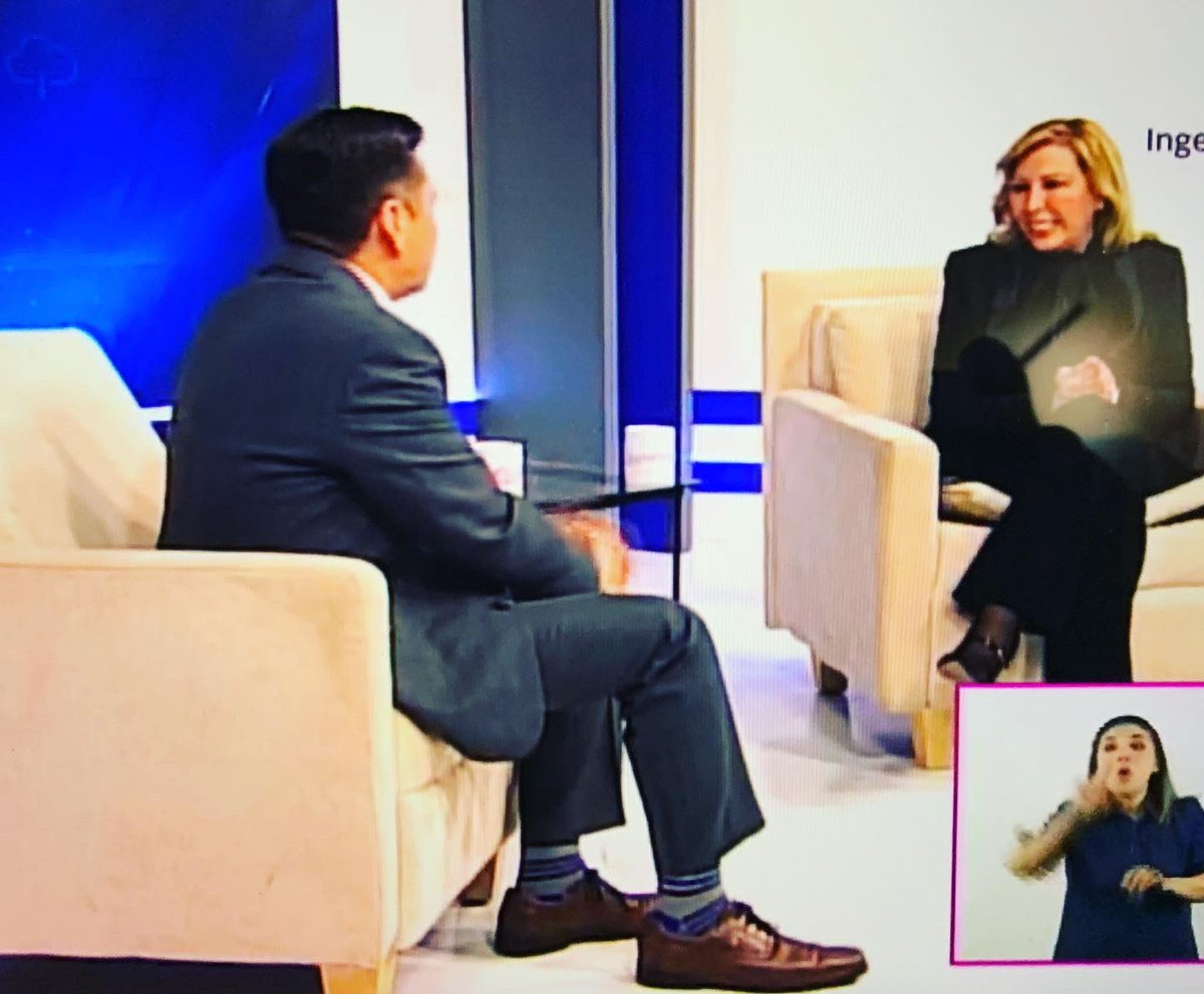 julypalmaanda's tweet photo. Estamos en Vivo!!! • @unir_mexico @UNIRuniversidad No se pierdan la entrevista a @julypalmaanda, Country Manager y Vicerrectora de Relaciones Institucionales de @unir_mexico en #ADEducativa conducido por Germán Ruiz @Ger13Ruiz Más información https://t.co/YCDGYSigWs #IngenioTV https://t.co/weixuyV9e4