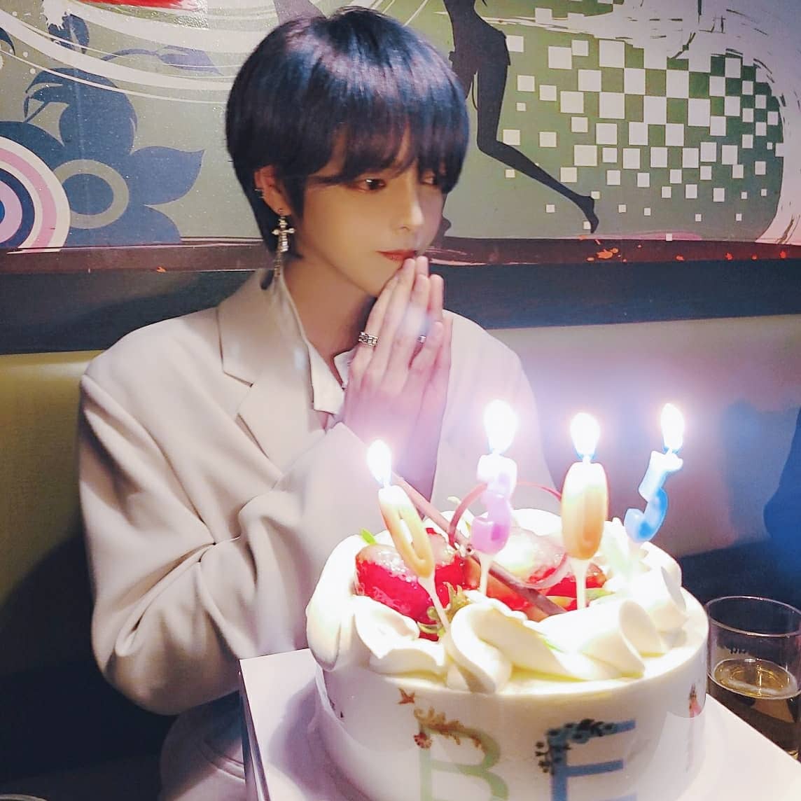 #birthday

축하해줘서 감사합니다🎂