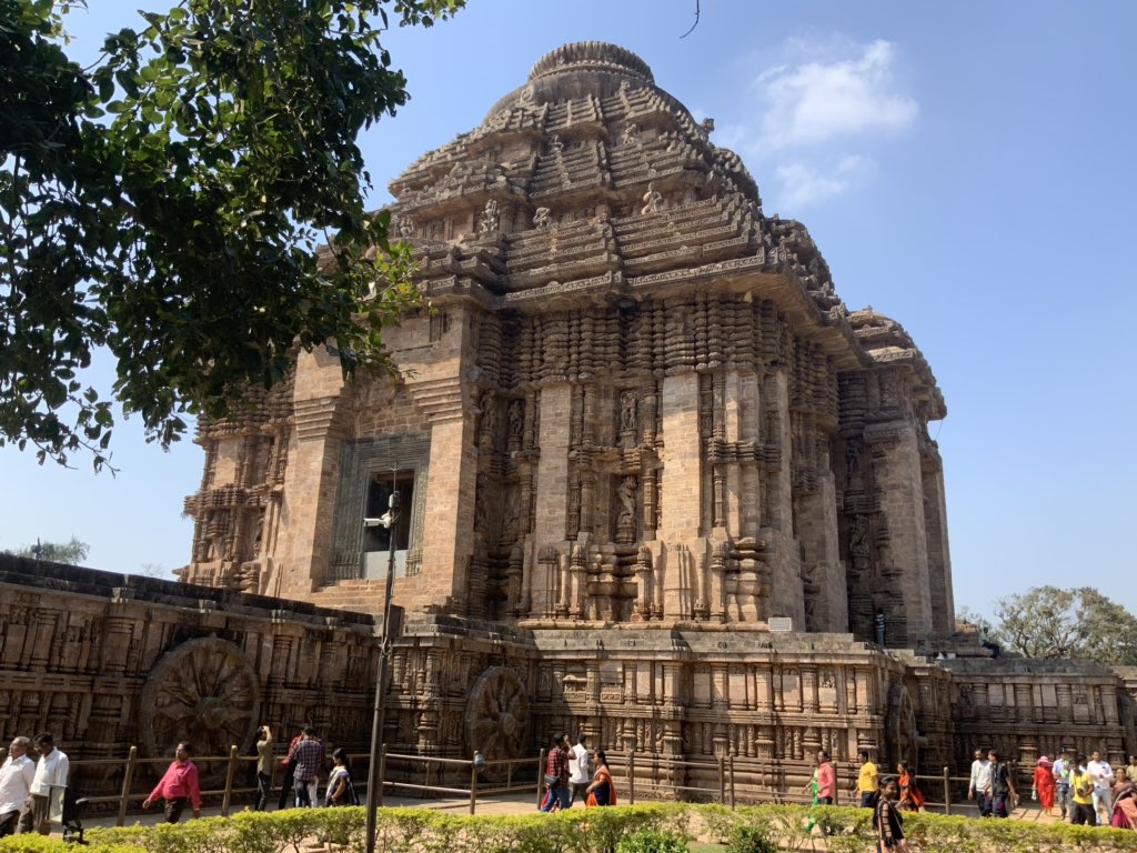 Andrew007Uk's tweet photo. I have been blessed to travel to 115 lands but my visit, 2 weeks ago today, to the exquisitely carved 13th centruary Sun Temple in Konrak, @UNESCO lister since 1984, is up there among the most incredible religious monuments I have seen.

A must visit site in @incredibleindia. https://t.co/f2cq0zDgV7