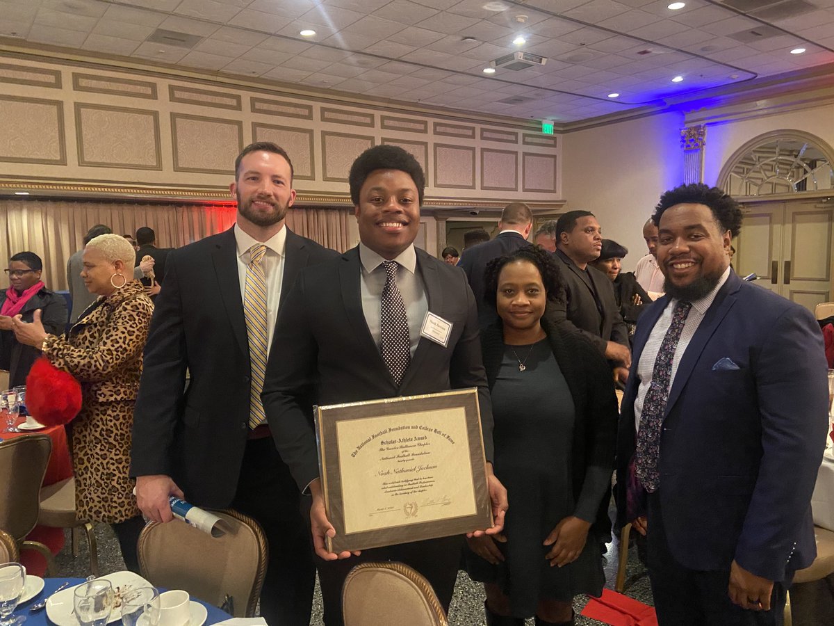 HaHsathletics's tweet photo. HUGE Congrats to @njackson39 on being honored as a ⁦@NFFNetwork⁩ Baltimore Chapter Scholar Athlete.  You are an amazing talent with an amazing work ethic.  We are proud of you!! 🐻💪🏽 https://t.co/FxrMqKHddF