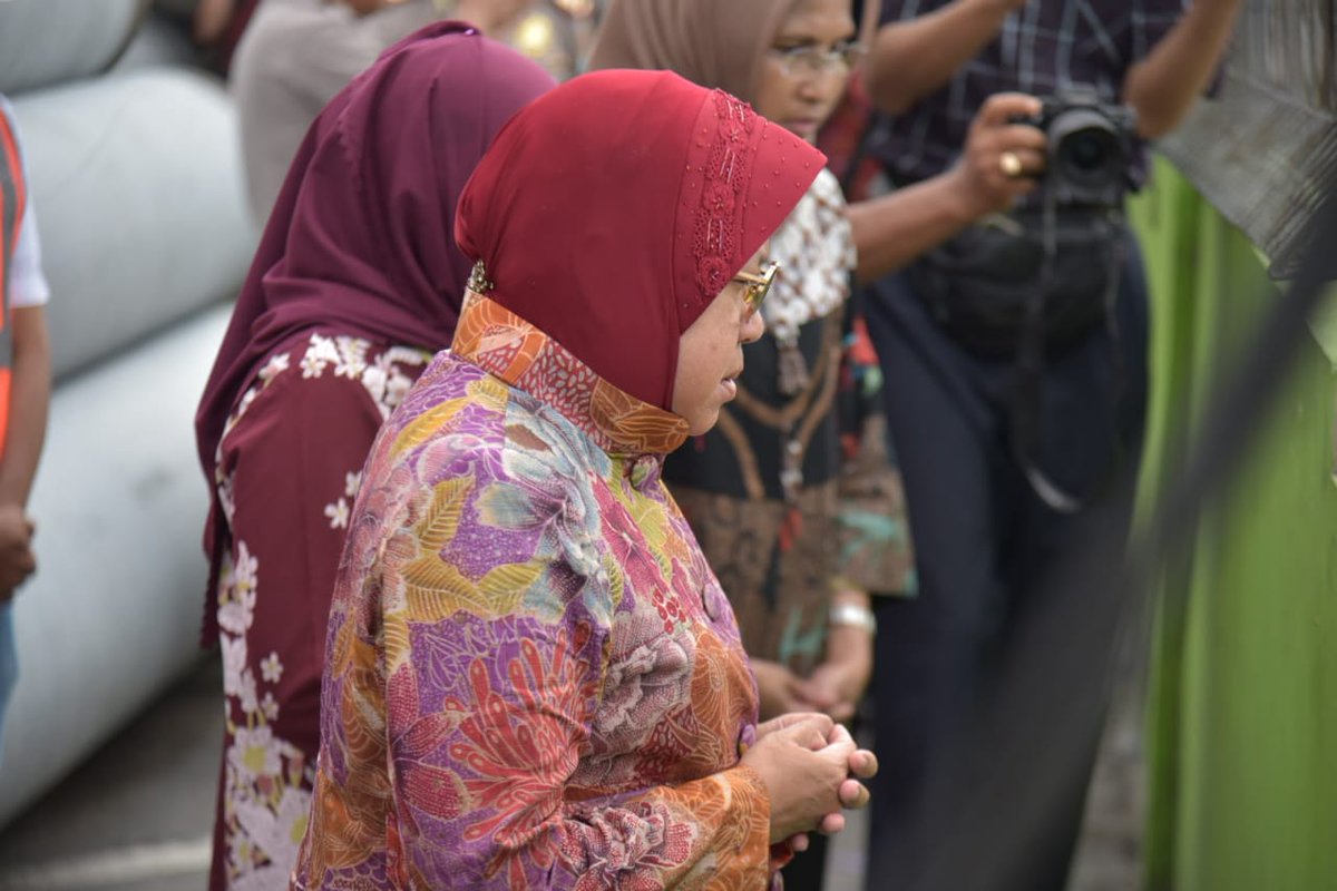 SapawargaSby's tweet photo. The project is ON! 😎

Hari ini (5/3), Wali Kota Surabaya meresmikan dimulainya proyek pengerjaan Jembatan Joyoboyo yang terletak di wilayah Wonokromo https://t.co/Lt6Y7bp4k1