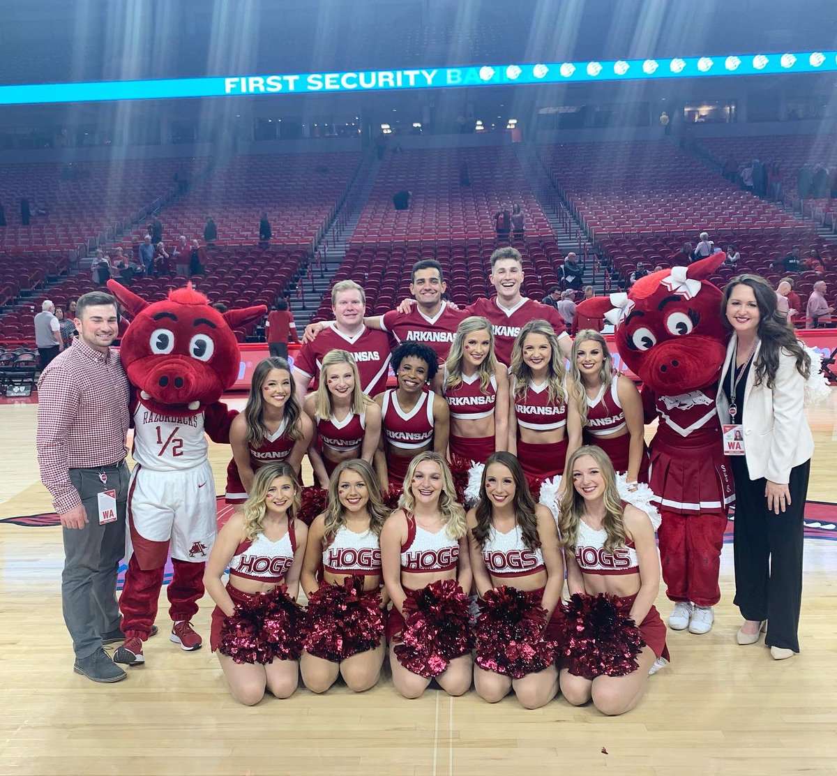 RazorbackSpirit's tweet photo. Senior Night Celebration!
Thank you to these women and men who have given their time and dedication to countless games, practices, and events as a member of Arkansas Spirit. 
Go Hogs! https://t.co/V0xjnjtLHP