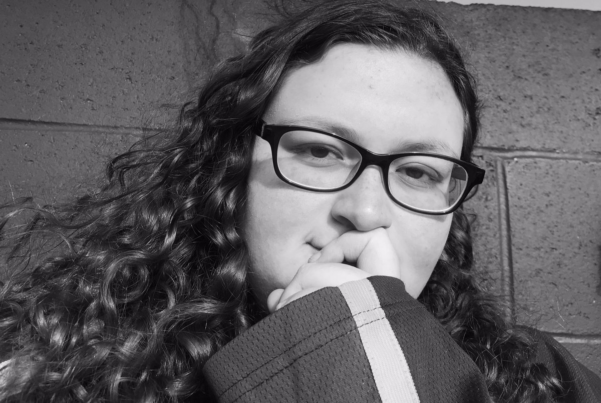 jakeshake59's tweet photo. i blame my love for goalies on my brother for playing goalie when he was a senior in high school.
hi, it’s your new favorite bisexual avs fan from pittsburgh! #AvsPride https://t.co/vNrv9vwl08